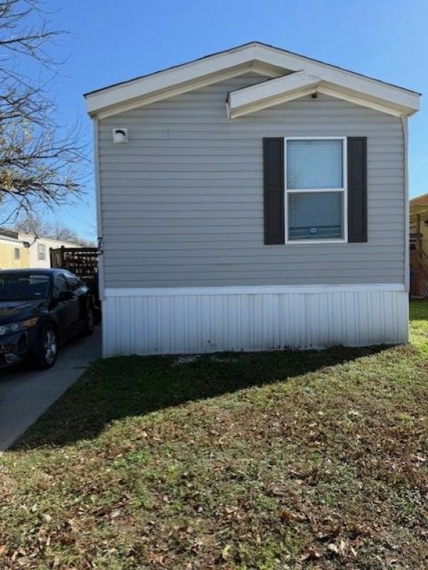 Photo 1 of 2 of home located at 5475 Southcross Ranch Rd  #75 San Antonio, TX 78222