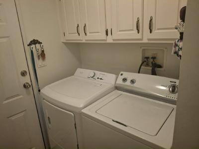 Photo 3 of 20 of home located at 6222 Utopia Dr Zephyrhills, FL 33540