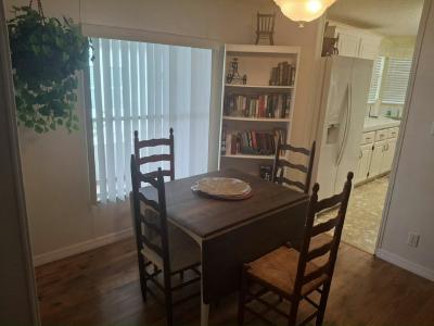 Photo 5 of 20 of home located at 6222 Utopia Dr Zephyrhills, FL 33540