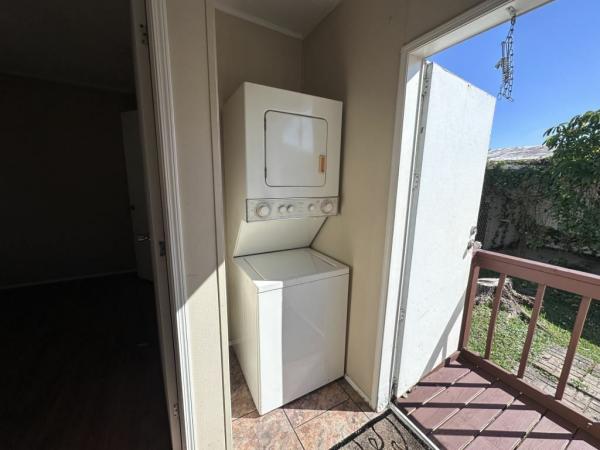 2013 Champion Bungalow w/out porch Mobile Home