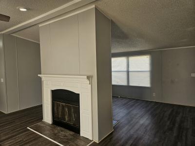 Mobile Home at 41 Lynnwood Circle #126 Clarksville, TN 37040