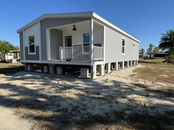 2026 CAVCO - Plant City Geneva (listed as 44P w/ Lee County) Mobile Home