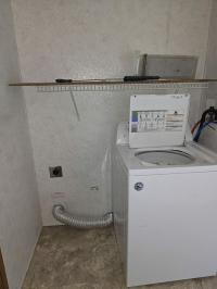 2002 Commodore  Home