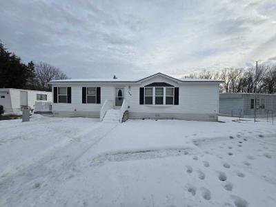 Photo 3 of 15 of home located at 14709 W. Burnsville Pkwy. #124 Burnsville, MN 55306