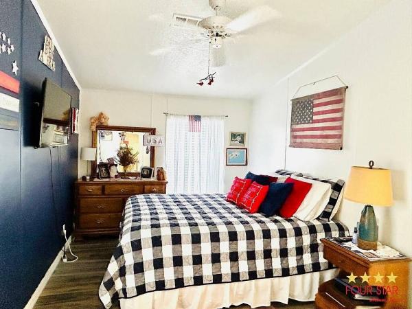 2000 SHOR  Home