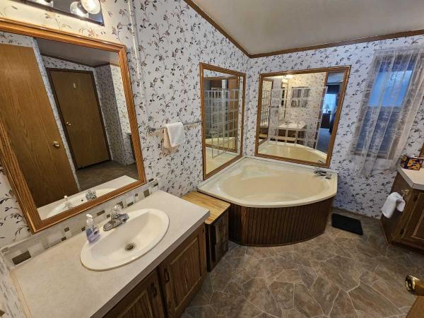 1998 Cavco Manufactured Home