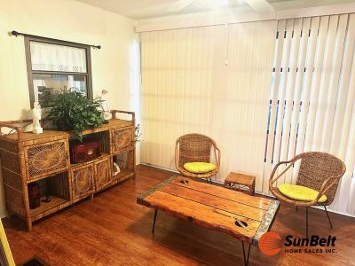 Photo 5 of 24 of home located at 52 Lavender Lane Eustis, FL 32726