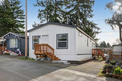 Photo 2 of 23 of home located at 8525 SE Orchard Lane, #5 Happy Valley, OR 97086