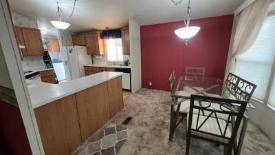 Photo 5 of 25 of home located at 9855 E Irvington Road #116 Tucson, AZ 85730