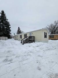 2005 Hollypark Mobile Home