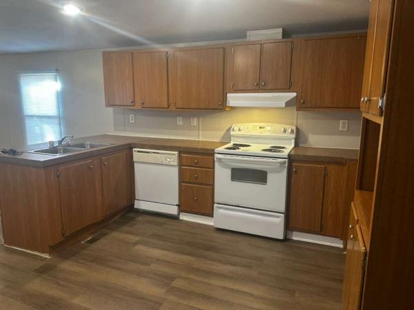 Photo 1 of 2 of home located at 4510 Alma Hwy Van Buren, AR 72956