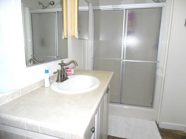 2003 Homes of Merit A17441Y3 Mobile Home