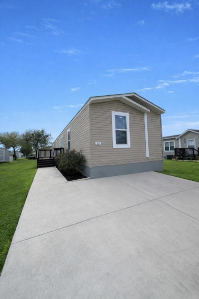 Mobile Home at 7151 Woodlake Pkwy #203 San Antonio, TX 78218