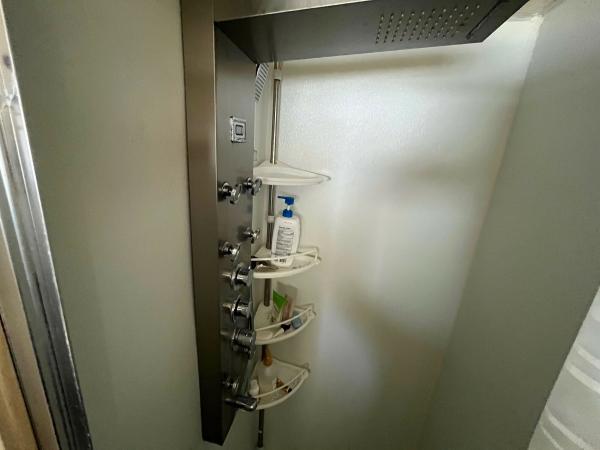 1972 SKYL Single Mobile Home