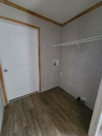 2022 CHAMPION NWS-F-25206  Home