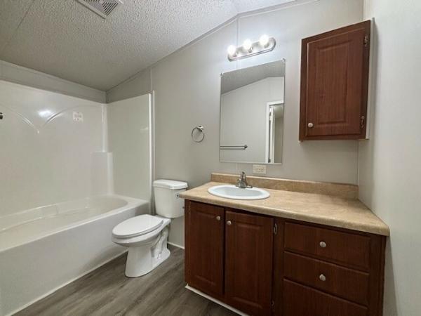 2017 LH167232B  Home