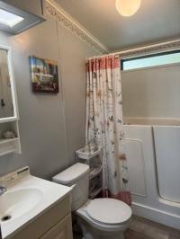 1986 Redmond Manufactured Home