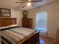 1986 Redmond Manufactured Home