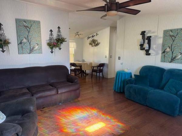 1986 Redmond Manufactured Home