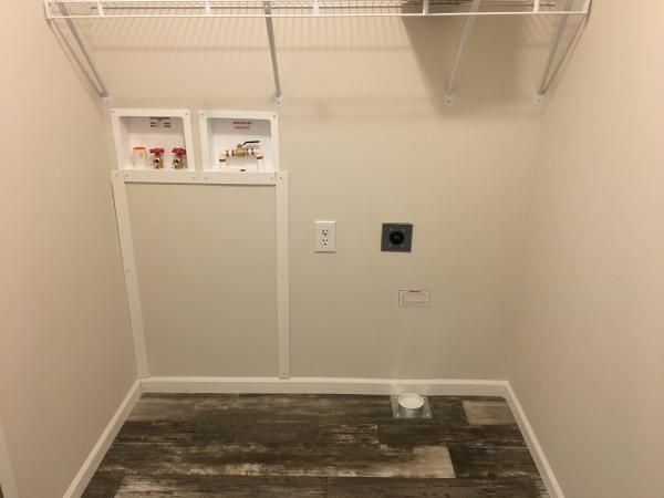 2019 Champion Dutch Diamond II Mobile Home