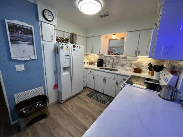 1970 BARR Double Mobile Home