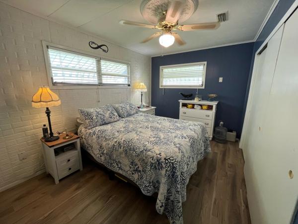 1970 BARR Double Mobile Home