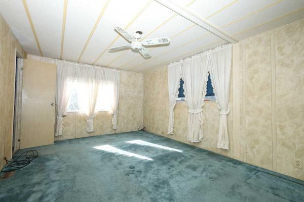 1979 TWIN Mobile Home