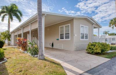 Photo 3 of 37 of home located at 18675 U.s. Hwy 19 N. Lot 138 Clearwater, FL 33764