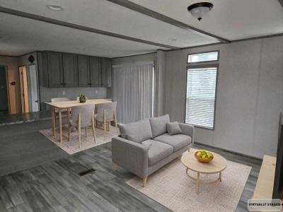 Photo 2 of 10 of home located at 4511 Dirt Rd #19 Joplin, MO 64801