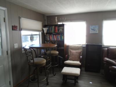 Photo 5 of 17 of home located at 3432 State Road 580 Lot 308 Safety Harbor, FL 34695