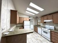 2004 champion  ID222-2 Mobile Home