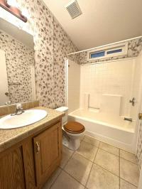 2004 champion  ID222-2 Mobile Home