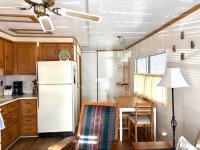 1984 HOP CAP Park Model Mobile Home