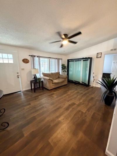 Photo 5 of 22 of home located at 6420 E Tropicana Ave Lot 320 Las Vegas, NV 89122