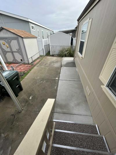 Photo 5 of 36 of home located at 16860 Slover Avenue #55 Fontana, CA 92337