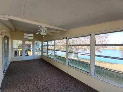 Photo 2 of 8 of home located at 8775 20th St. Lot #353 Vero Beach, FL 32966