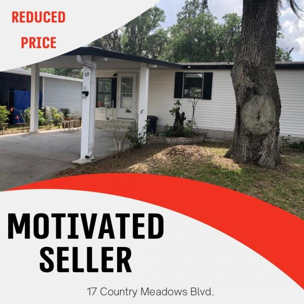 Photo 1 of 2 of home located at 17 Country Meadows Blvd Plant City, FL 33566