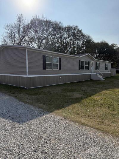 Mobile Home at 411 Benoit Rd Carencro, LA 70520