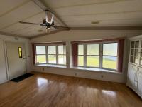 1985 TWIN Manufactured Home