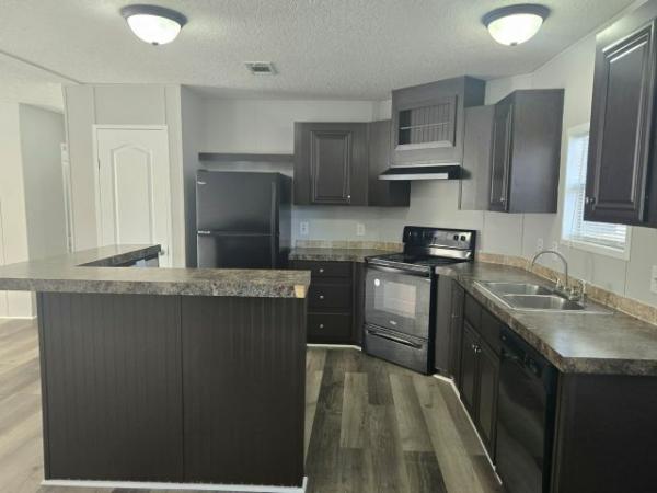 2018 FLEETWOOD CARRIAGE MANOR II Manufactured Home