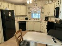 1989 DELO Manufactured Home