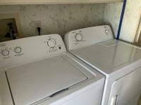 1989 DELO Manufactured Home