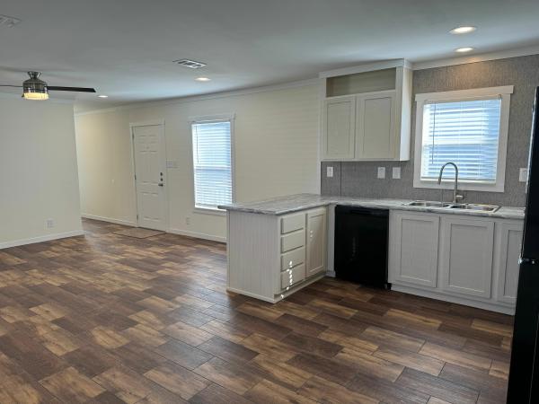 2023 American Homestar Corp Oak Creek Mobile Home