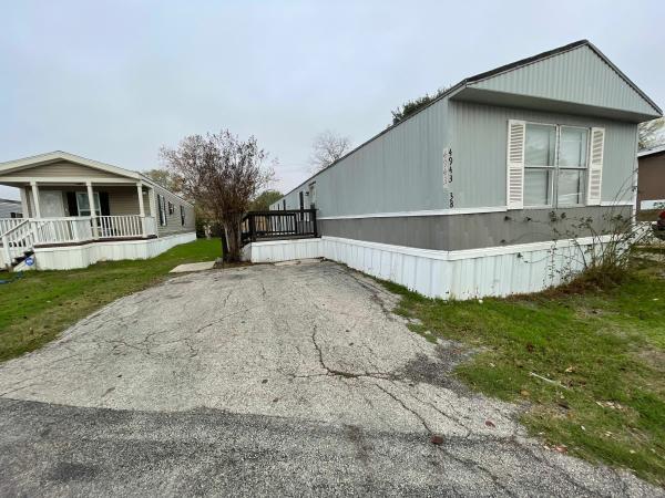 1995 Schult New Generation Mobile Home