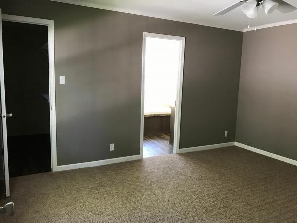 2017 Champion Dutch Diamond II Mobile Home