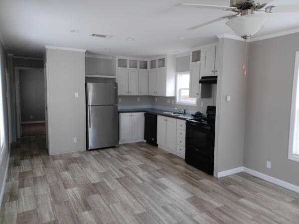 2022 Champion Yes Series Mobile Home