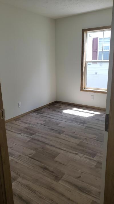 Mobile Home at 1911 Central Drive SW Lot 173 Cedar Rapids, IA 52404