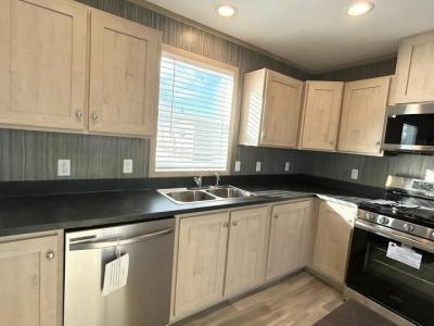 Photo 3 of 22 of home located at 29773 W. Deerfield Court #124 Chesterfield, MI 48051