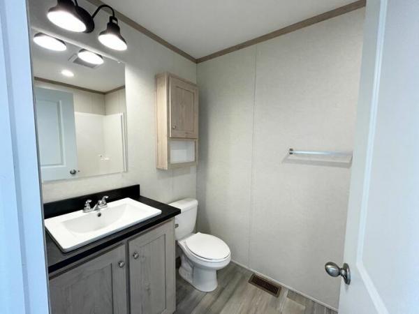 2025 Clayton-Wakarusa Mobile Home