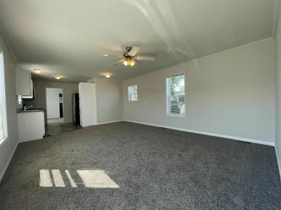 Photo 4 of 25 of home located at 38044 Johannes #521 Clinton Township, MI 48038